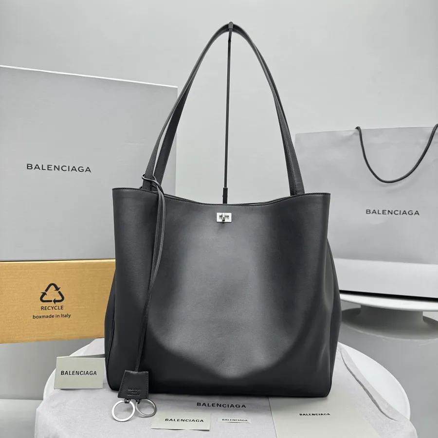 Rodeo Series Large Black Bucket Bag