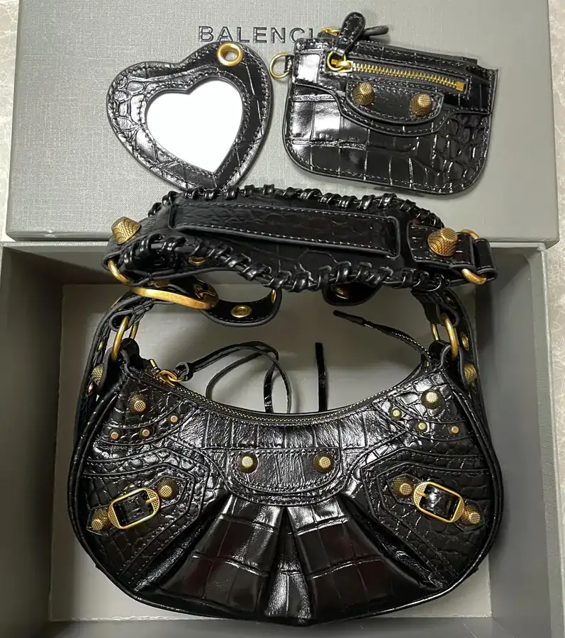 Le Cagole Black Gold Crocodile Pattern Crossbody Bag