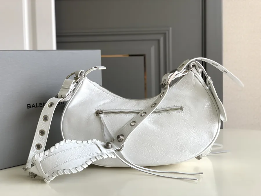 Large Rose Le Cagole Half Moon Bucket Bag