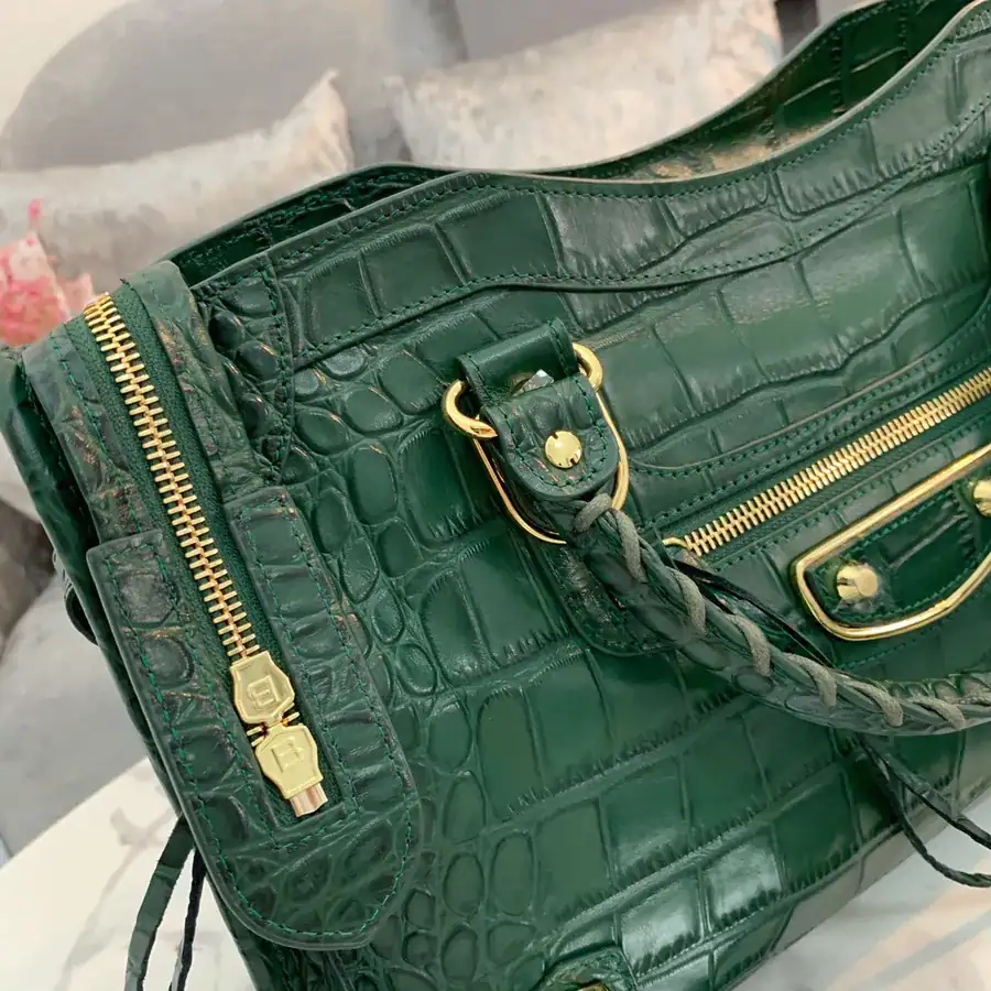 Paris Home Classic Motorcycle Bag