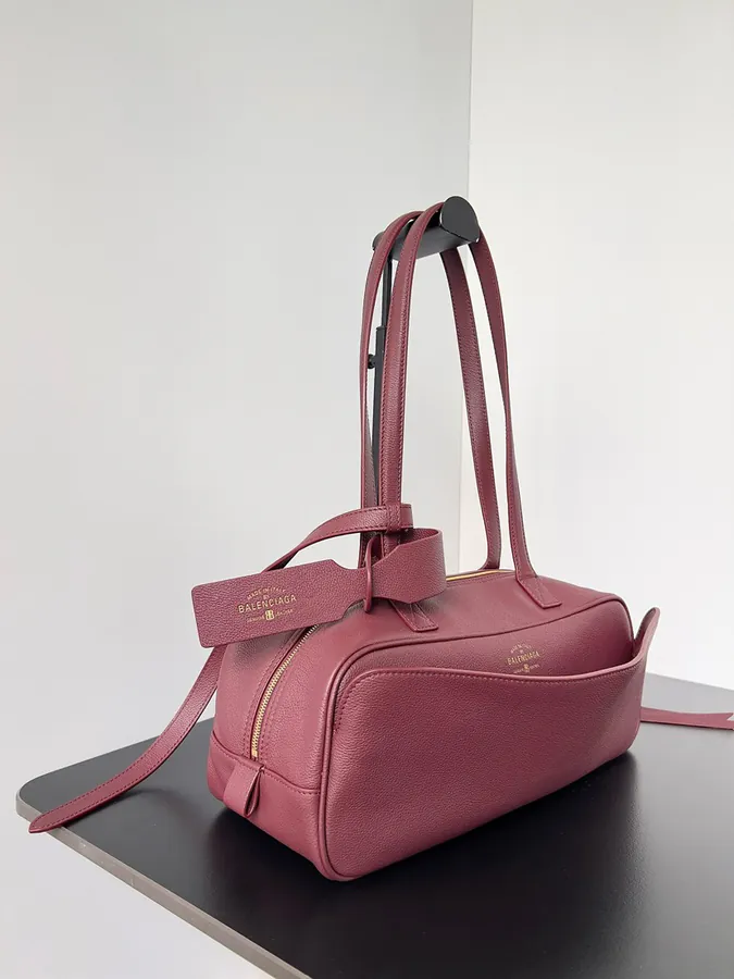 Balestra Carrée Bowling Collection