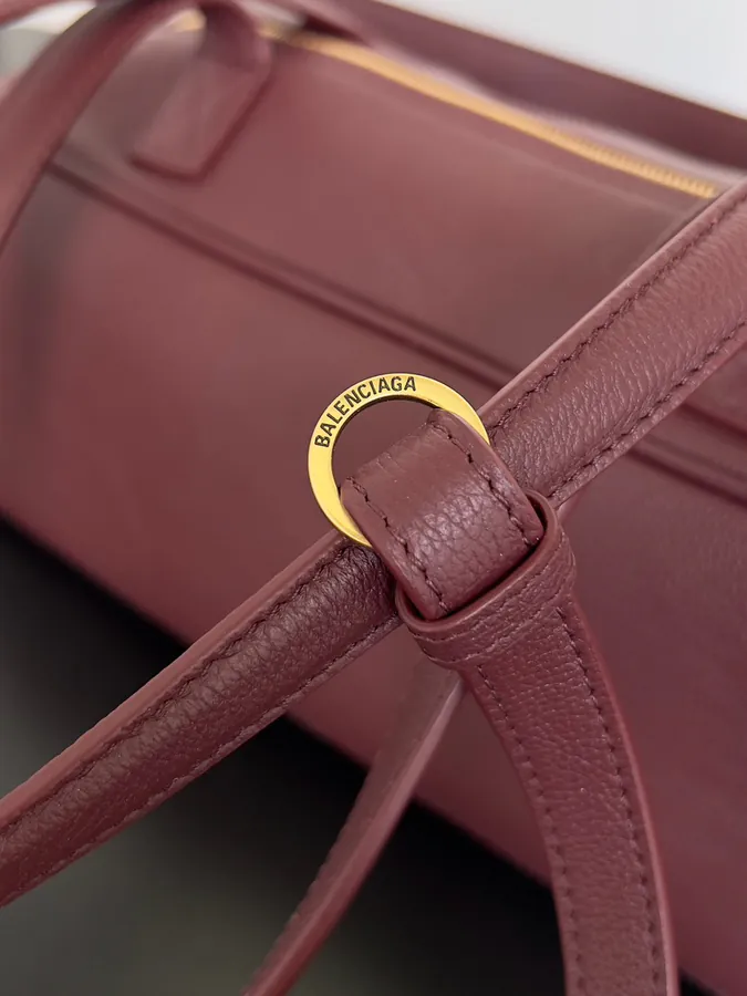 Balestra Carrée Bowling Collection