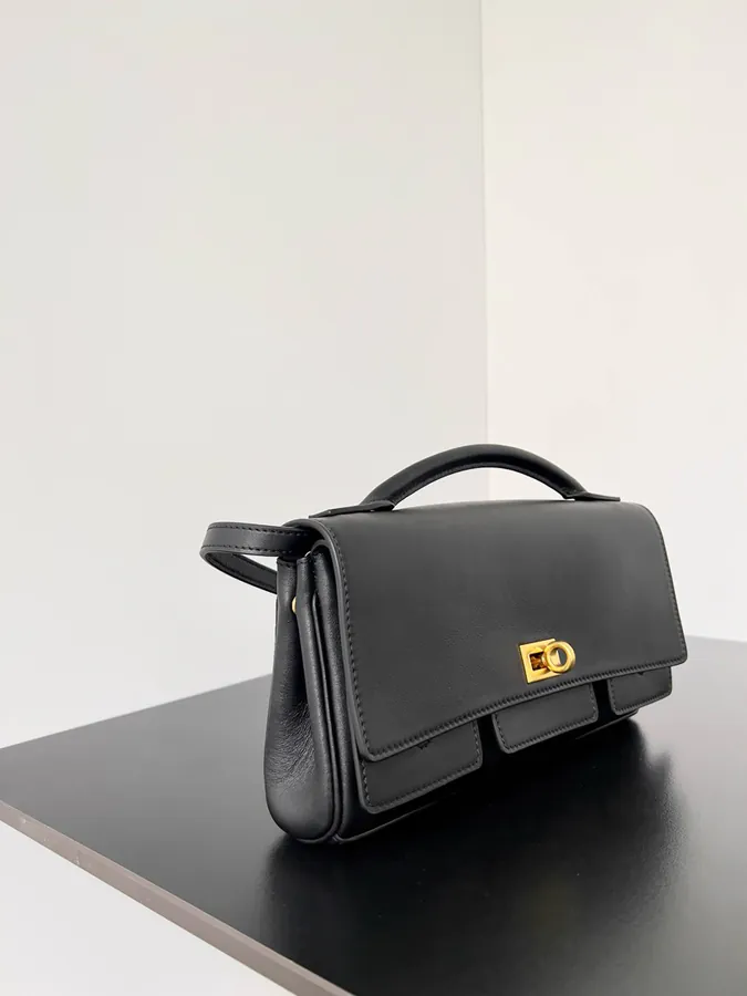 Baleancia Bel Air Clutch