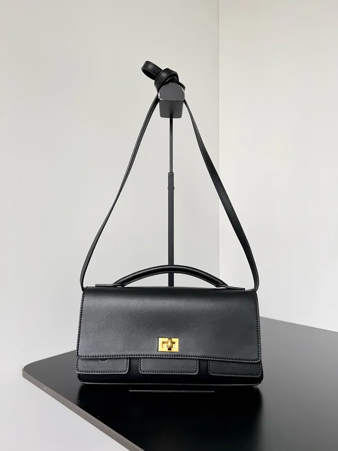 Baleancia Bel Air Clutch