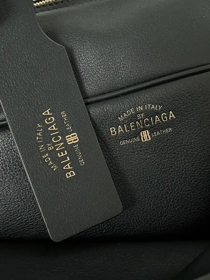 Balestra Carrée Bowling Collection Tote