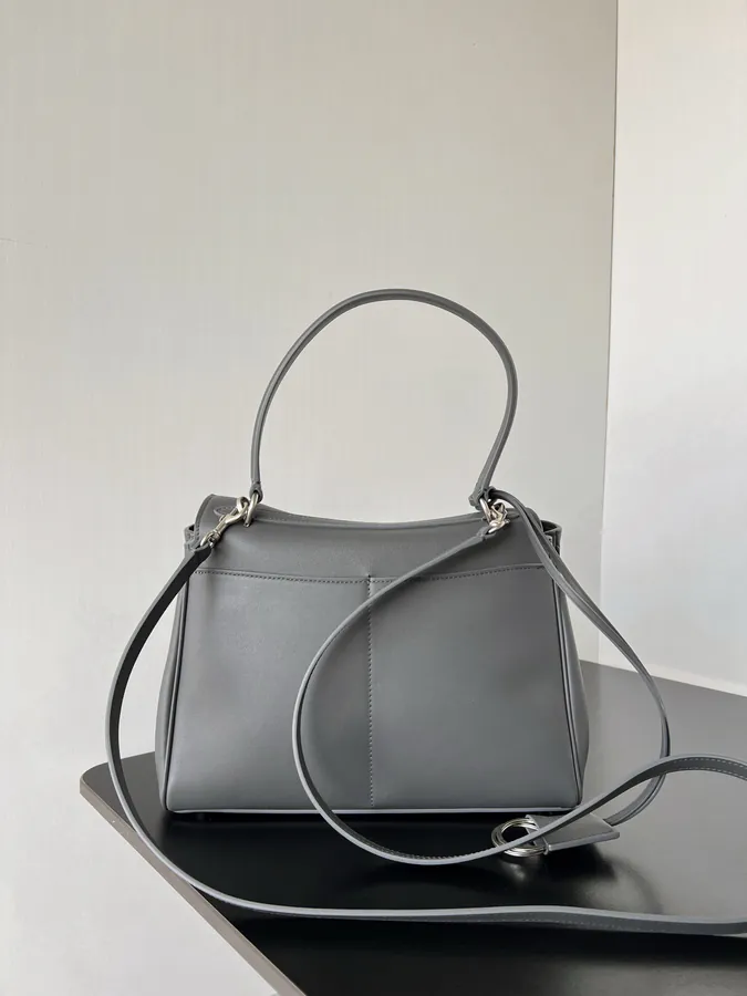Baleancia Rodeo Oversized Bag with Chic Silhouette
