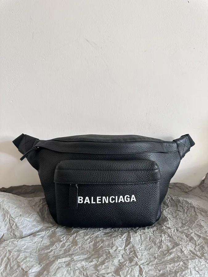 Balenciaga Small Calfskin Waist Bag [Black]