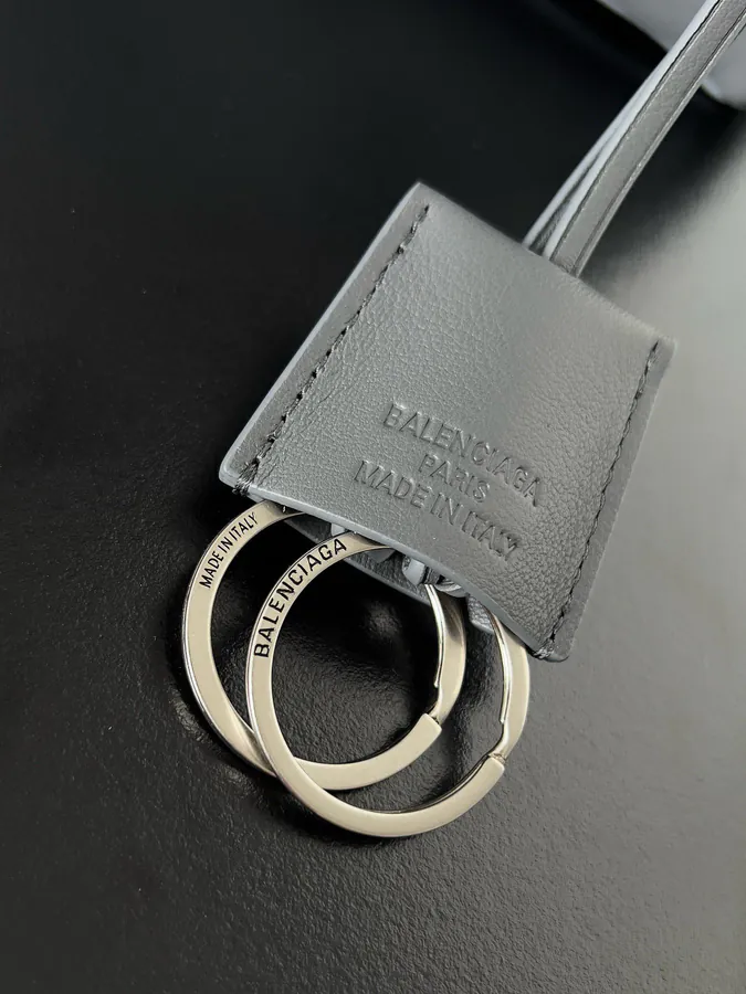 Baleancia Rodeo Oversized Bag with Chic Silhouette