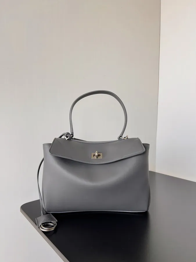 Baleancia Rodeo Oversized Bag with Elegance and Comfort
