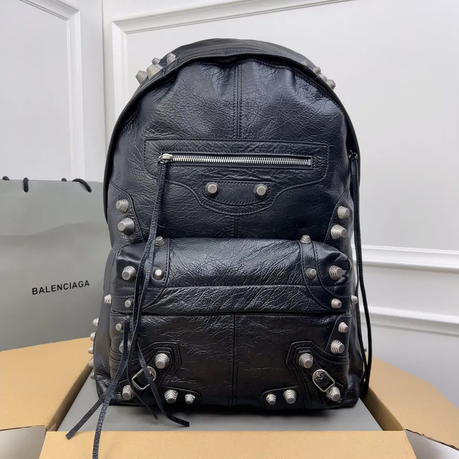Le Cagole Bucket Bag with Metal Studs
