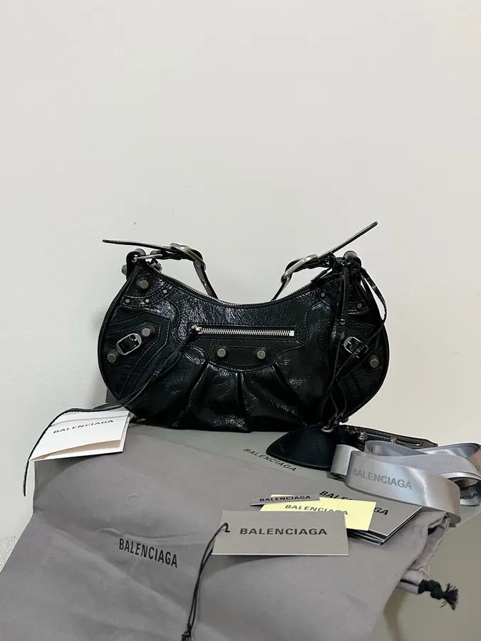 Le Cagole Half Moon Bag in Grained Calfskin