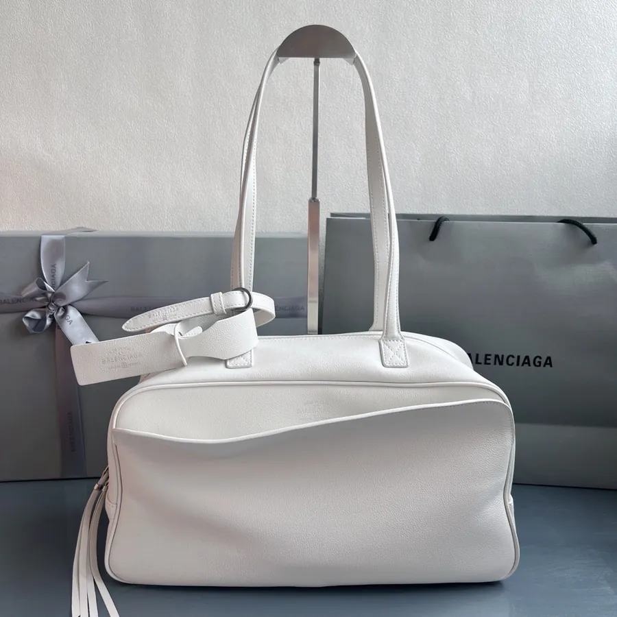 B@lenciag Carrie｜Retro Bowling Bag