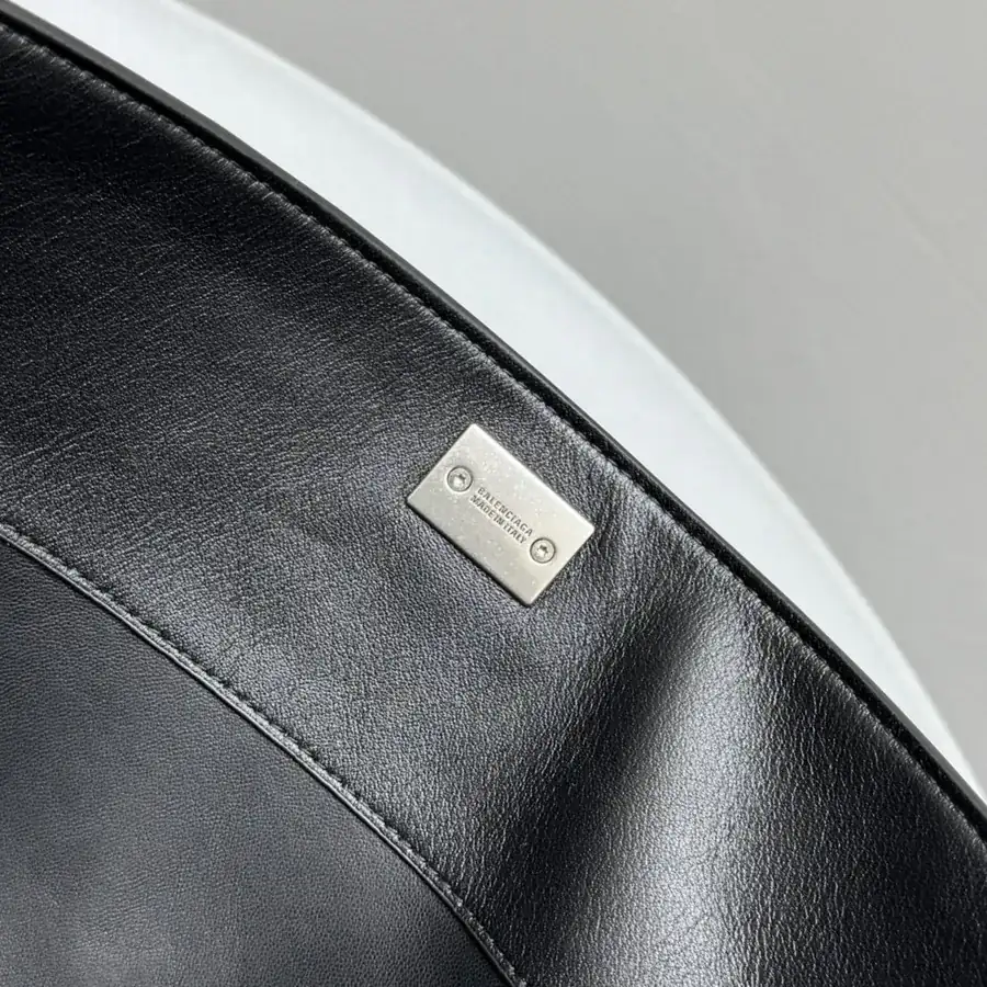 Baleancia Rodeo Stylish and Versatile Handbag