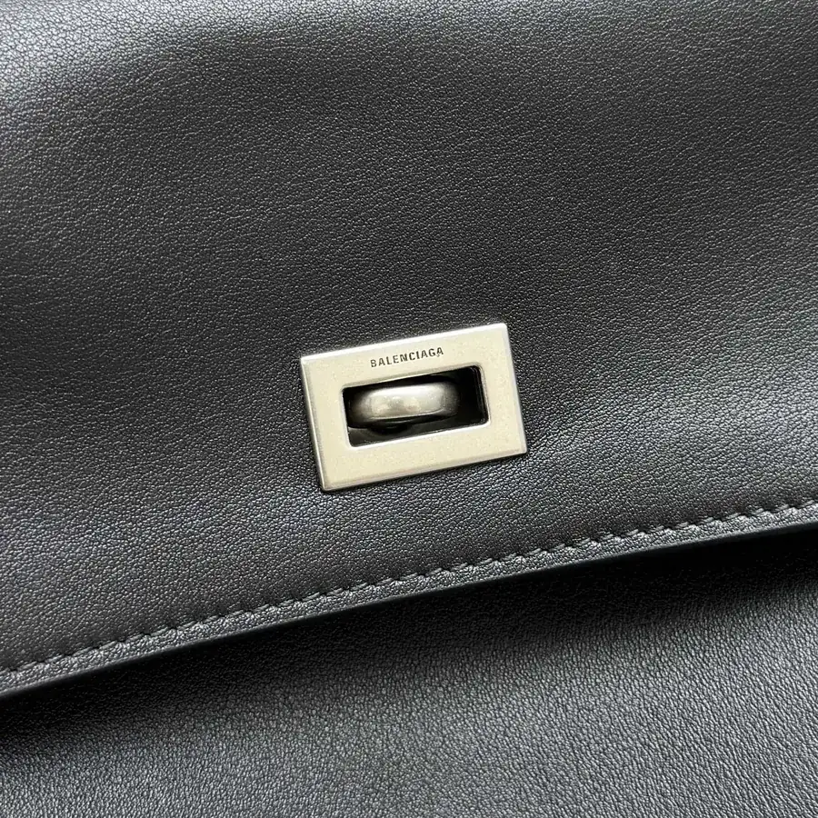 Baleancia Rodeo Stylish and Versatile Handbag