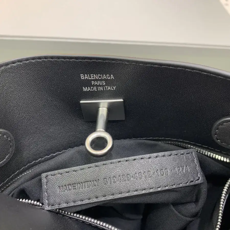 Baleenca Bal Air Hobo Small Black Silver Buckle