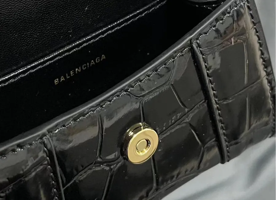 Baleenchiag* Sand Timer Bag | Mini Crocodile Skin Lip Bag
