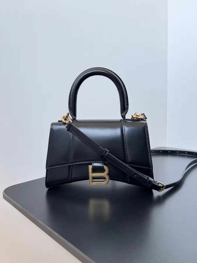 Balenciaga Hourglass