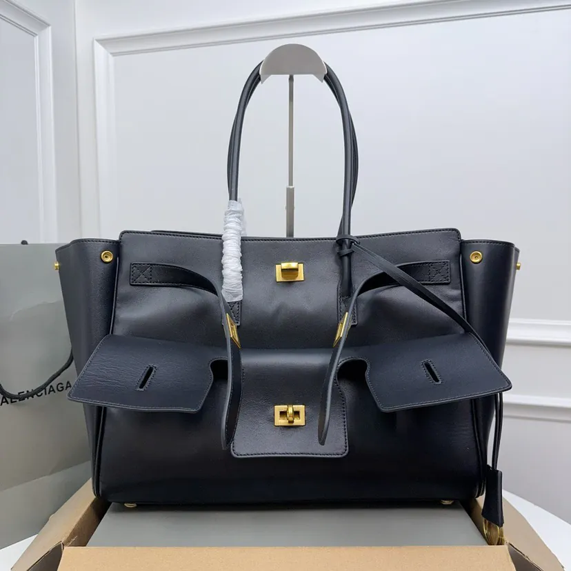 BaleNCIaga Bel Air M码中号