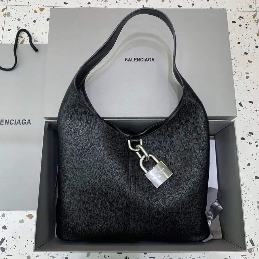 Balestra Lockers Travel Bag