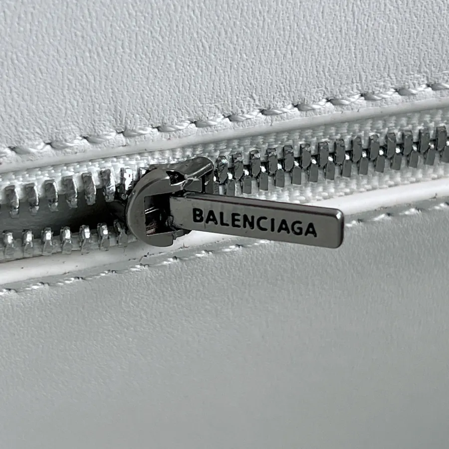 Baleenca Rodeo Stylish Motorcycle Bag with Luxury Materials
