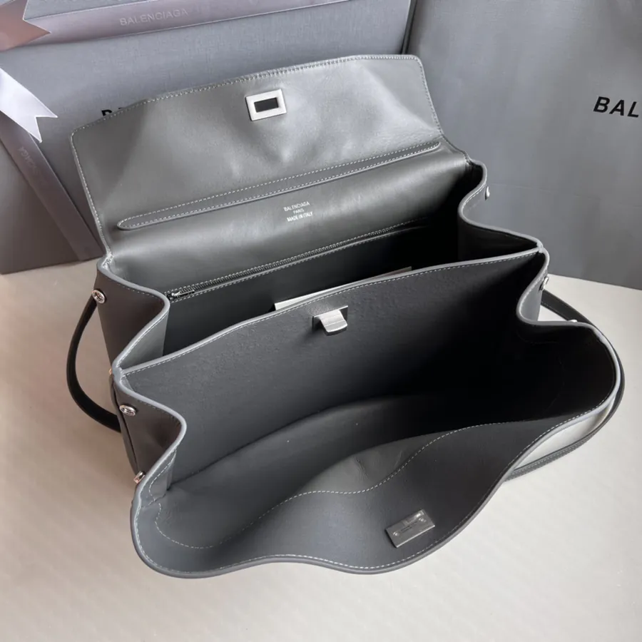 Baleenica Rodeo Bucket Bag with Premium Materials