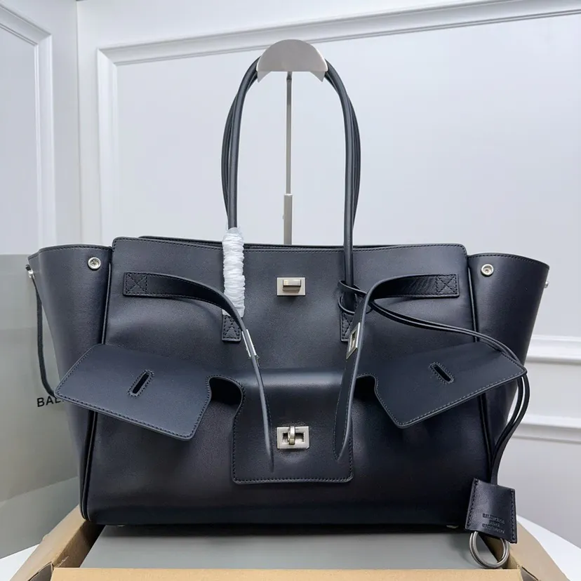BaleNCIaga Bel Air M码中号