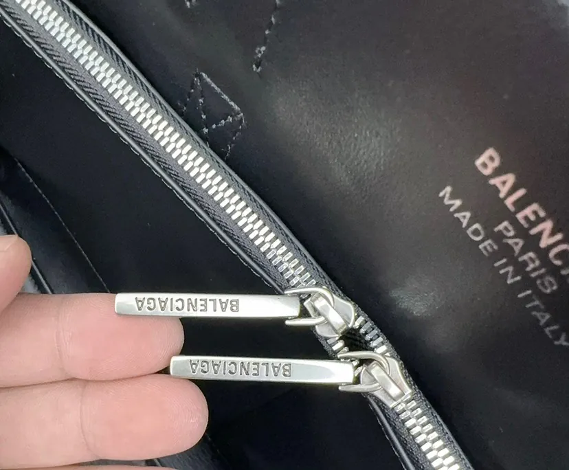 BaleNCIaga Bel Air M码中号