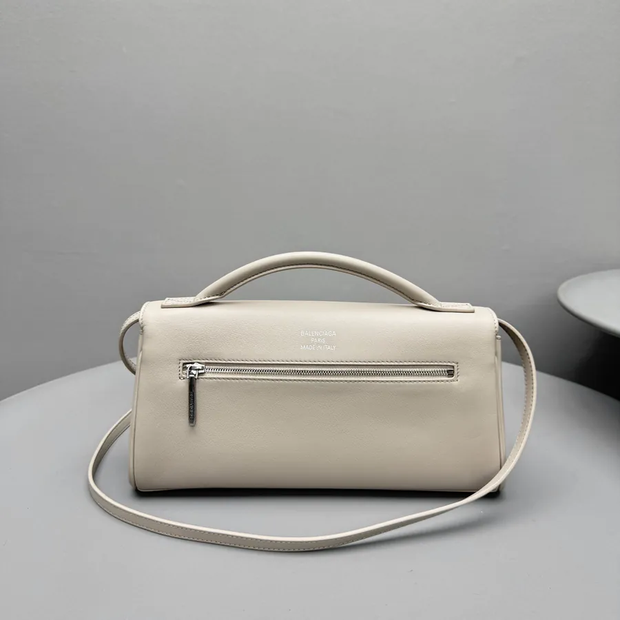 New Color + Plain Powder White B Brand Handbag