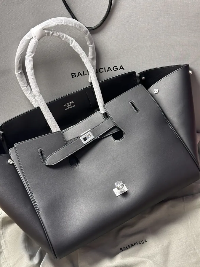 Balenciaga New Tote Bag