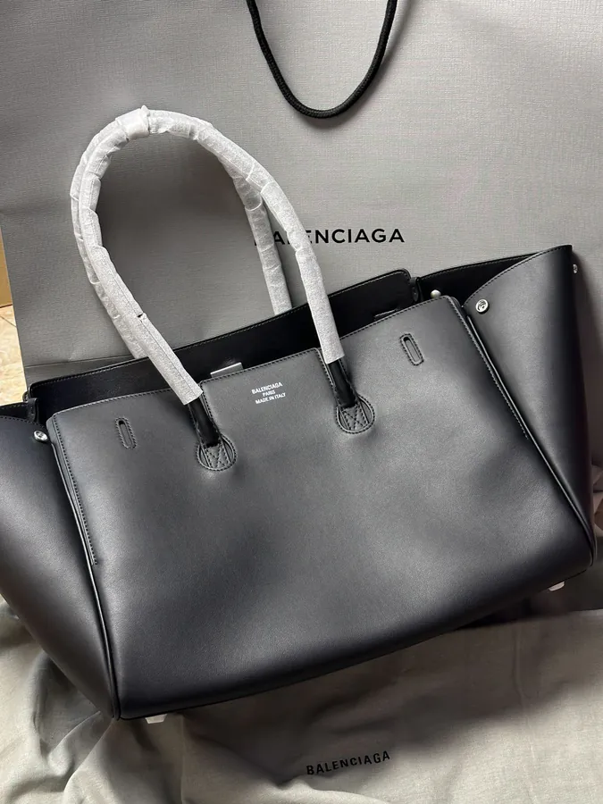 Balenciaga New Tote Bag