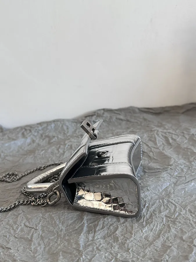 Baleenchiag* Sand漏 Bag | Mini Crocodile Skin Lip Bag