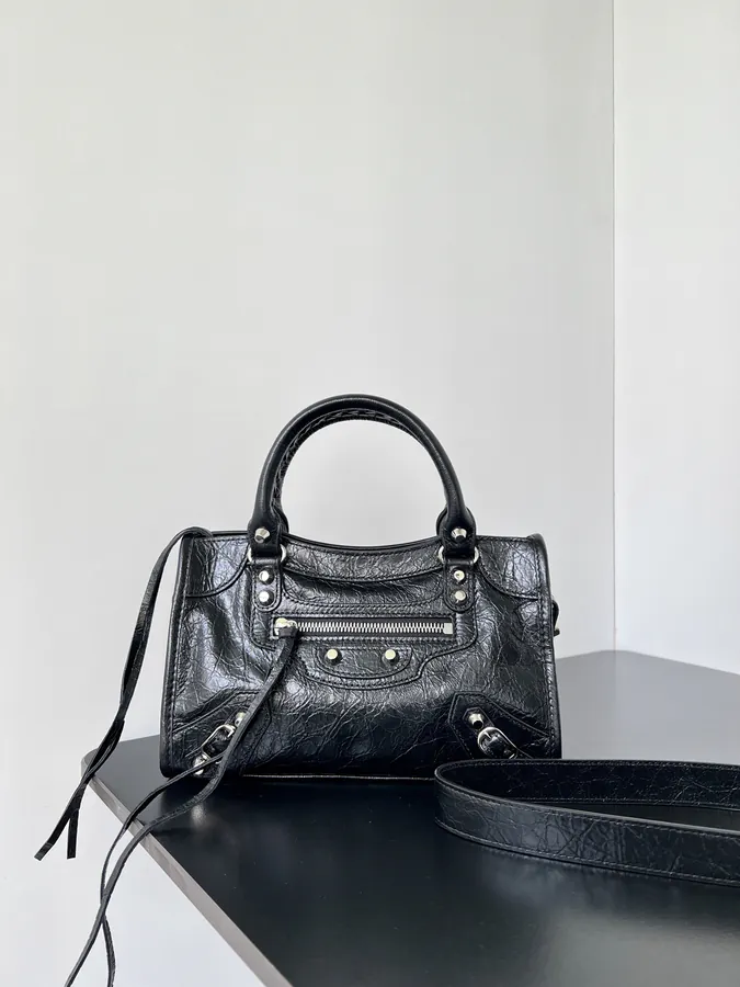 Baleeniciağa*Le City City Bag