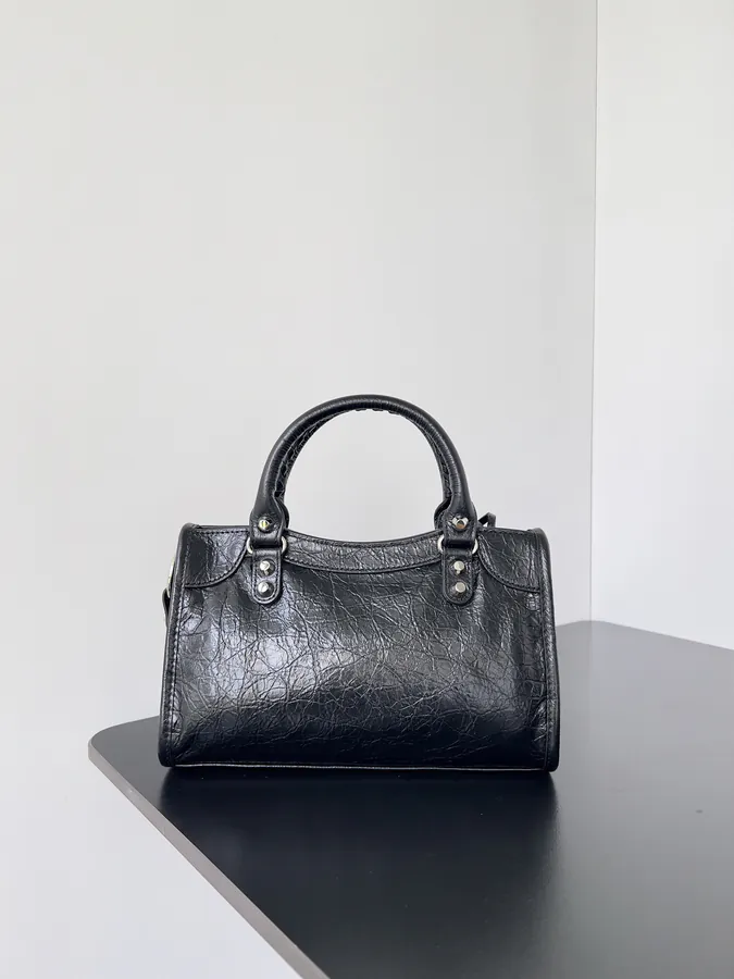 Baleeniciağa*Le City City Bag