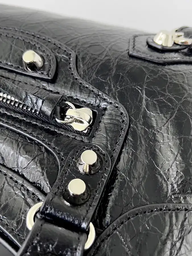 Baleeniciağa*Le City City Bag