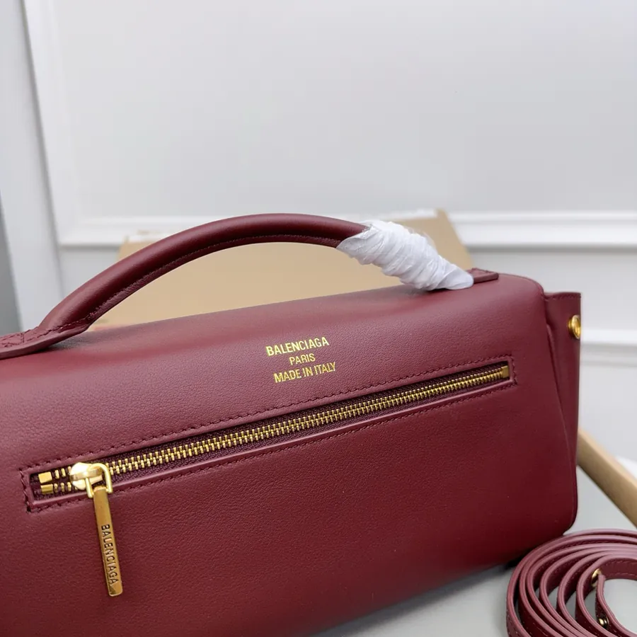 BaleNCIaga Bel Air Clutch with Detachable Strap