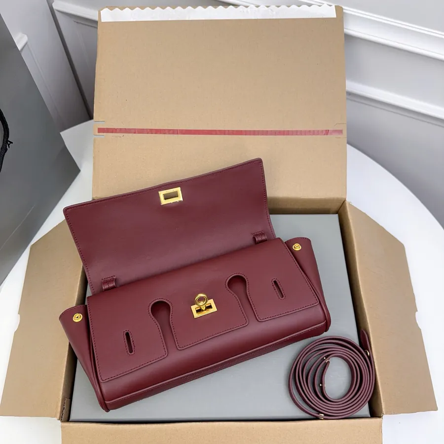 BaleNCIaga Bel Air Clutch with Detachable Strap