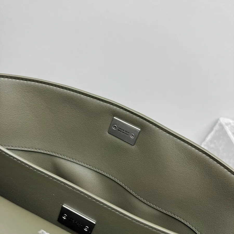 BaleNCIAGA Rodéo Handbag Medium Olive Green