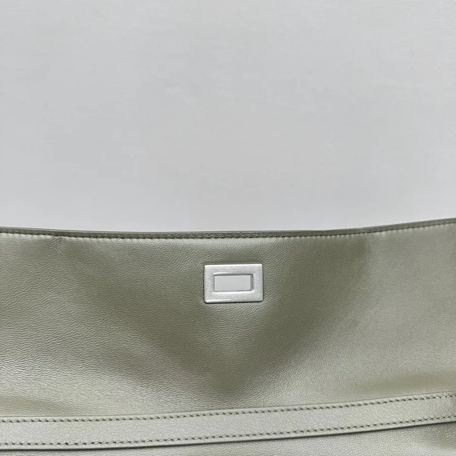 BaleNCIAGA Rodéo Handbag Medium Olive Green