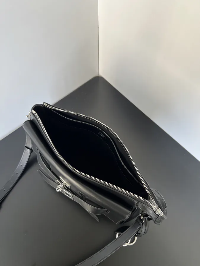 BaleNCIaga Bel Air Zip Mail Bag