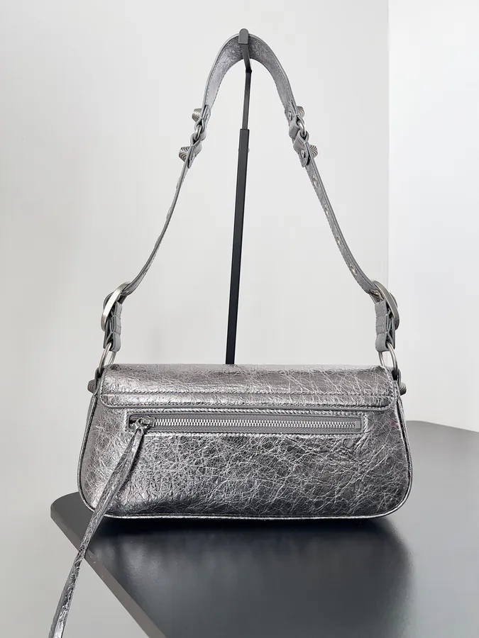 Le Cagole Sling Bag Spring 24 · Practical Everyday Style