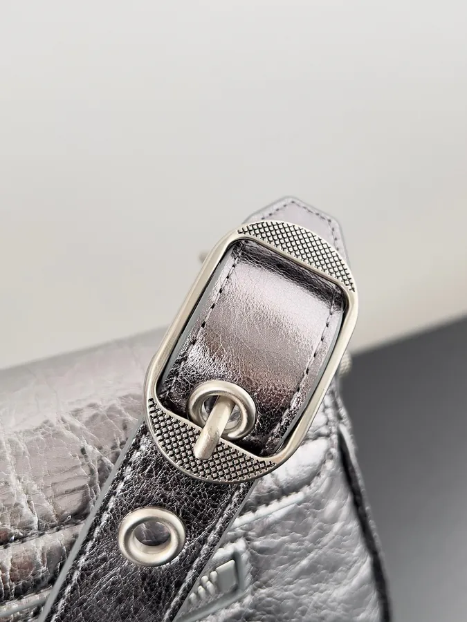 Le Cagole Sling Bag Spring 24 · Practical Everyday Style