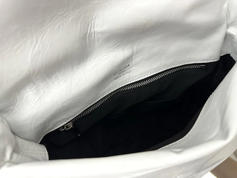 Balenciaga腋下包 白色 美式辣妹风格