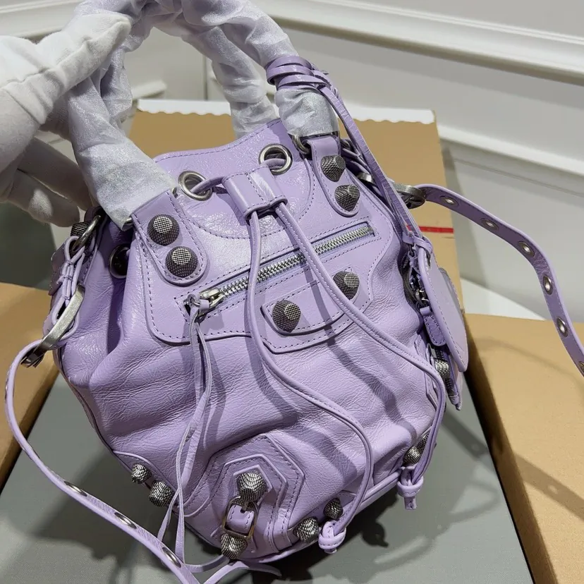 Balenciaga New Bucket Large Tote Bag