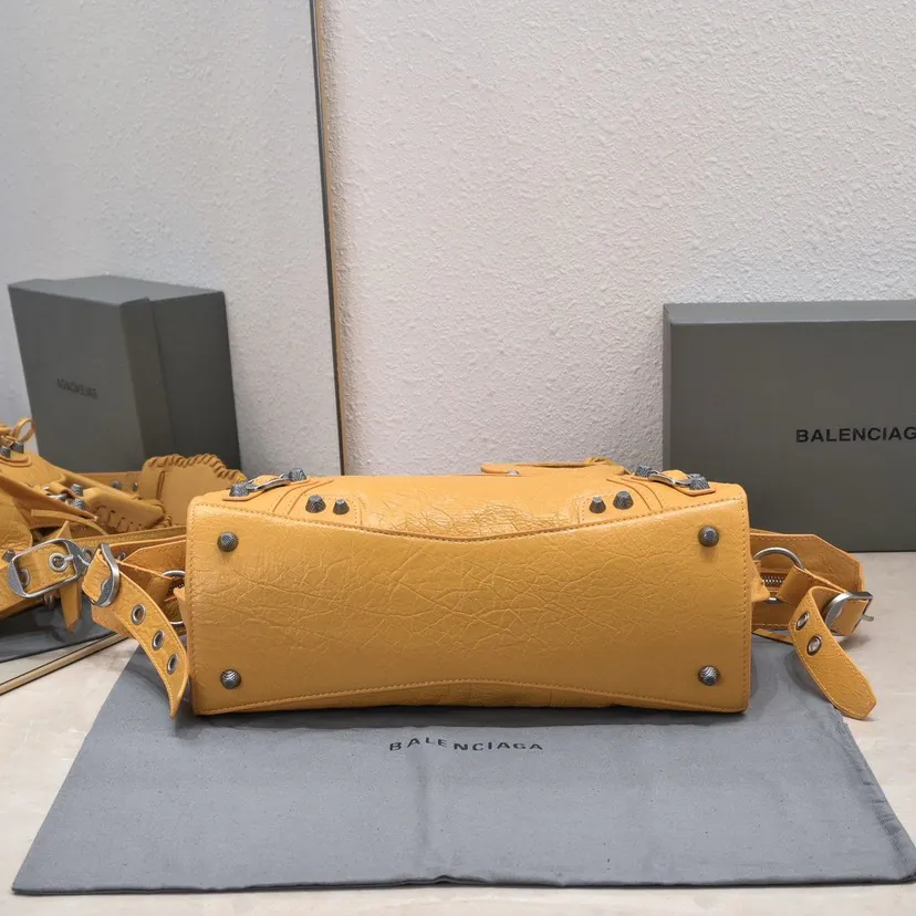 Baleciaga NEO CAGOLE Motorcycle Tote