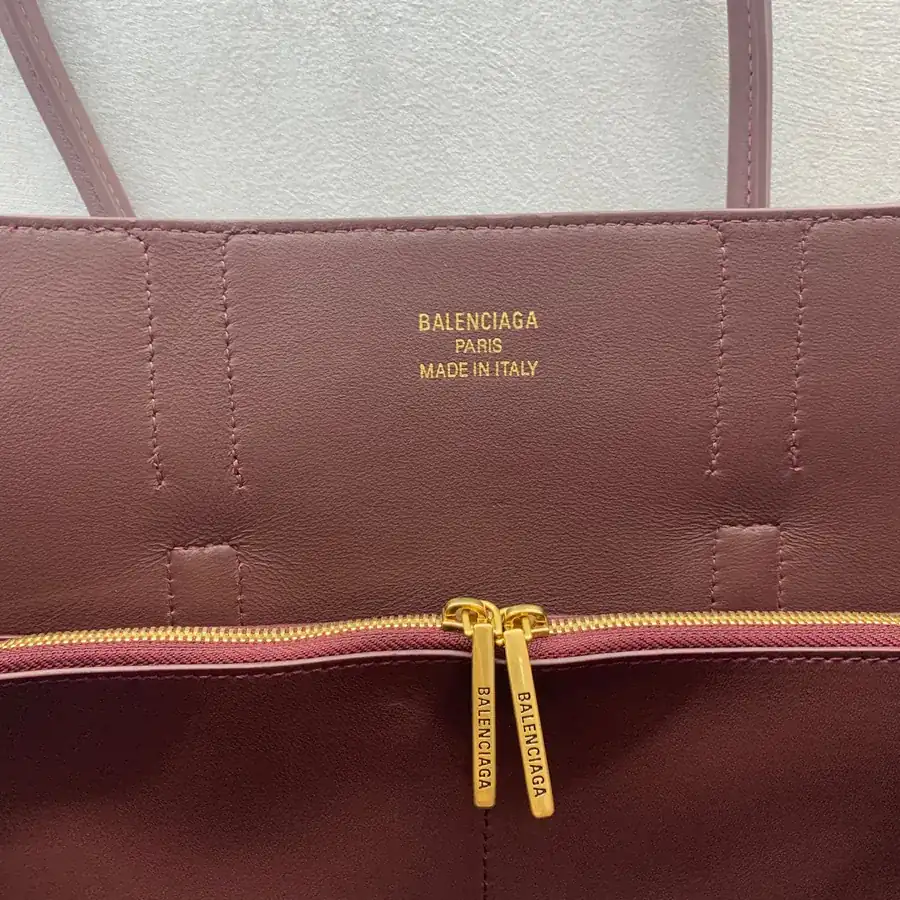 Balenciaga Bel Air Bucket Bag Medium Size