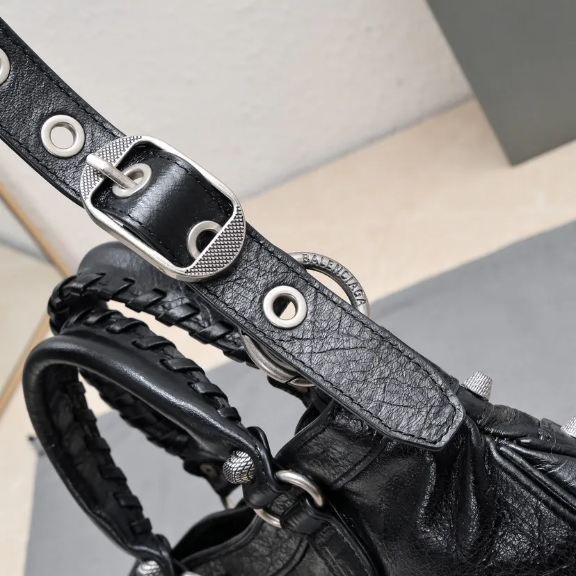 Baga's Newest Neo Cagole Motorcycle Bag