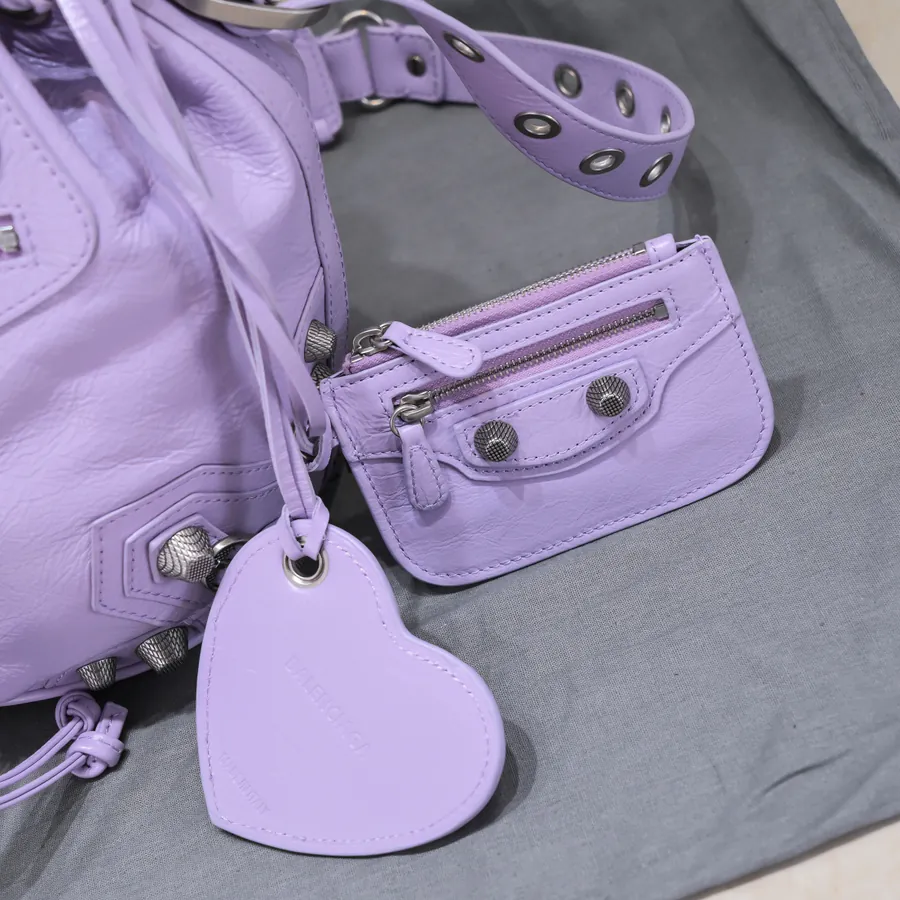 Balenciaga Paris New Bucket Bag with Heart Mirror