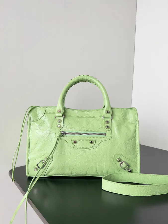 Baleeniciağa*Le City Bucket Bag