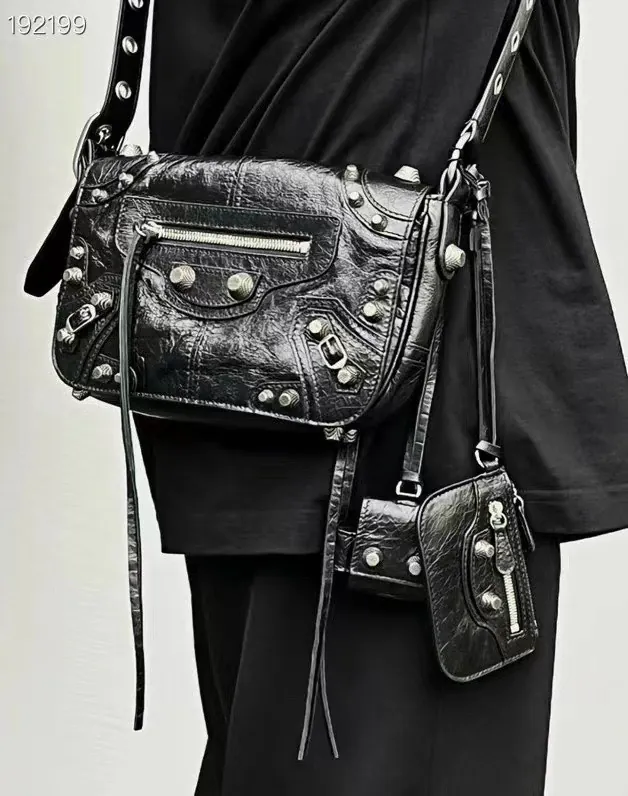 Balenciaga Motorcycle Bag 44569500