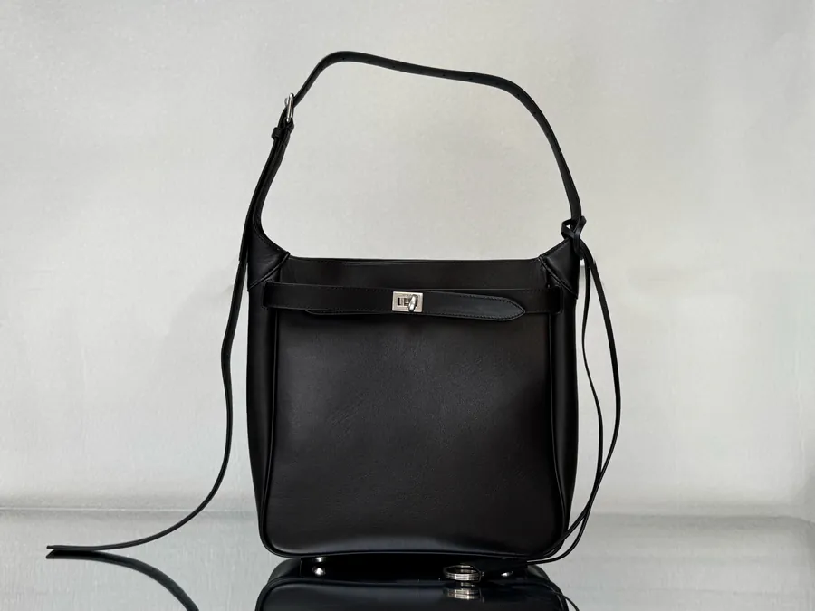 BaleNCIaga Bel Air Hobo